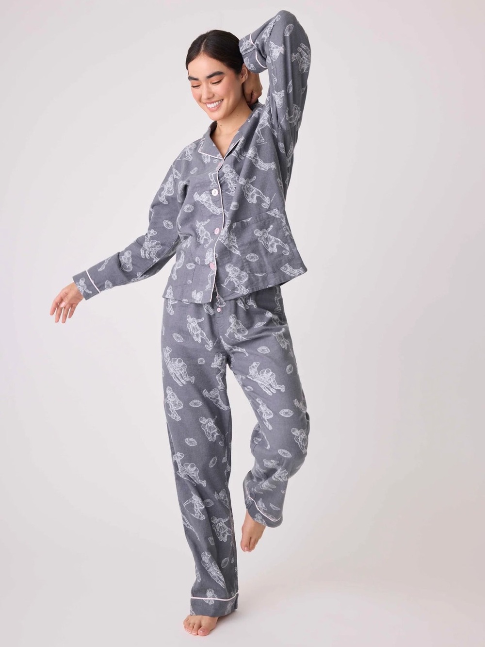 (NWT) P.J. Salvage | Game Day Women’s Gray Printed Pajama Pants & Top Set